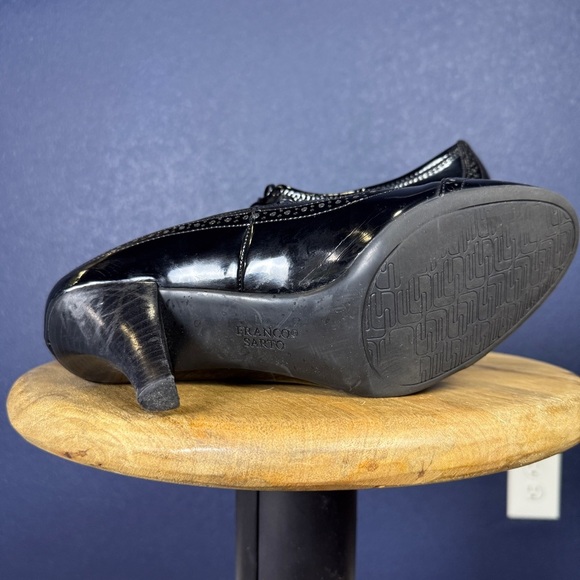 Franco Sarto Black Patent Leather Brogue Heels Oxford Pumps, Size 10 - Picture 6 of 8